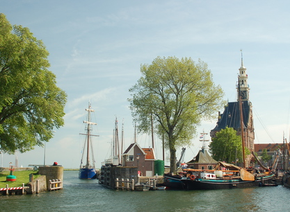 24-Fortuna_Afgemeerd_in_de_haven_van_Hoorn_Noord-Holland.JPG