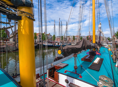 Aan dek bij Zeilschip de Zeemeeuw.jpg