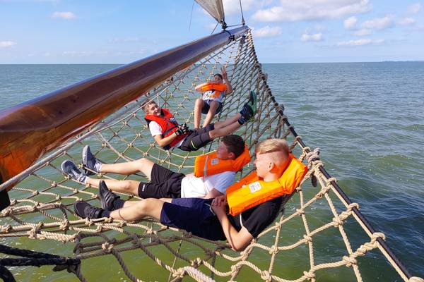 ijsselmeer-5 redenen schoolkamp - 1. Eén groot zeil avontuur voor de leerlingen 