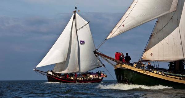Zeilblog - Klipperrace 2025: Windstil, maar niet stilgezeten!