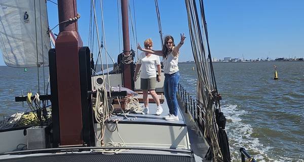 Zeilblog - Bedrijfsuitje op het Wad – Team Holland Sail op koers